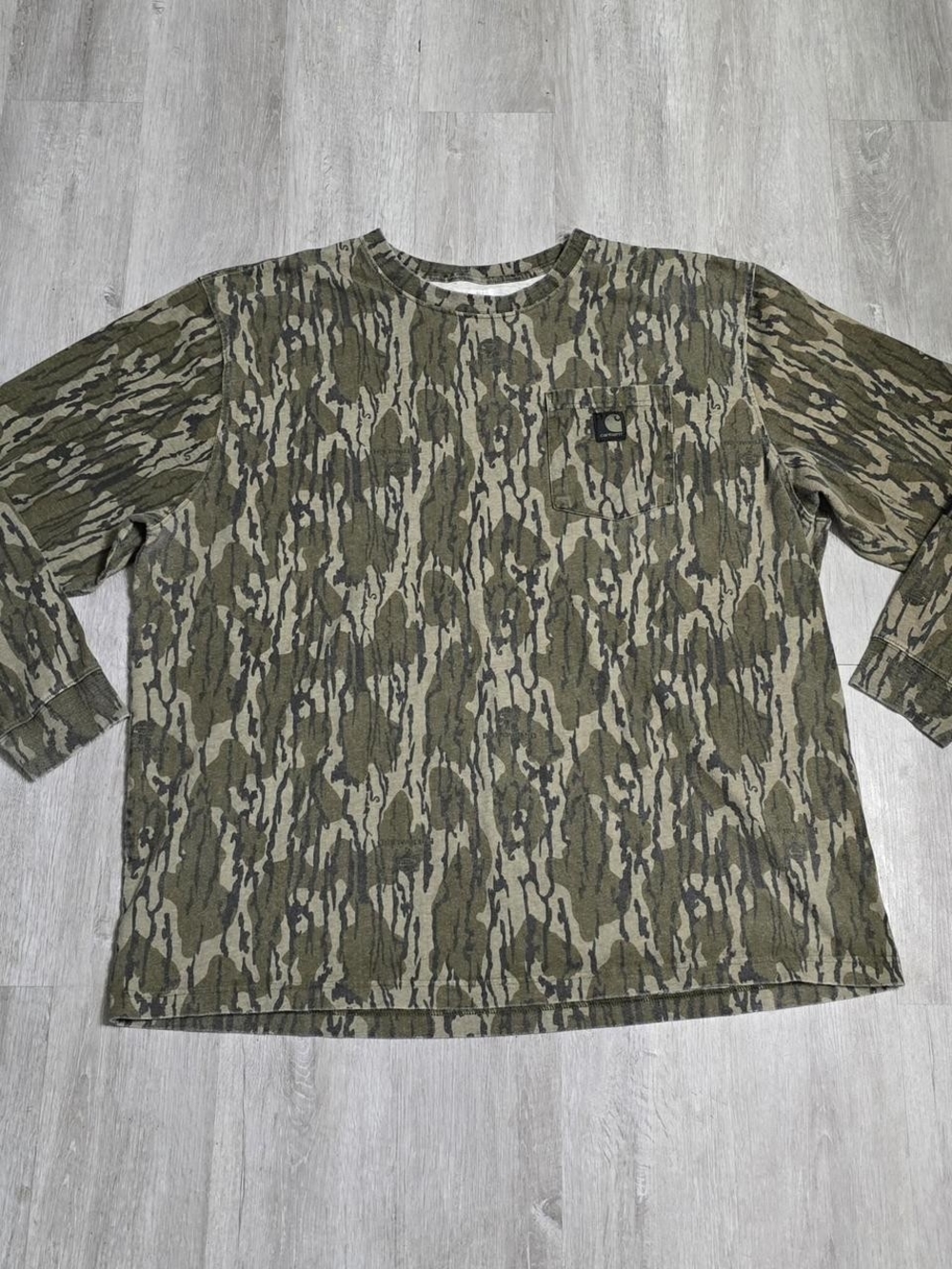 Carhartt Bottomland Loose Fit Long Sleeve Green Camo Shirt Size 2XL